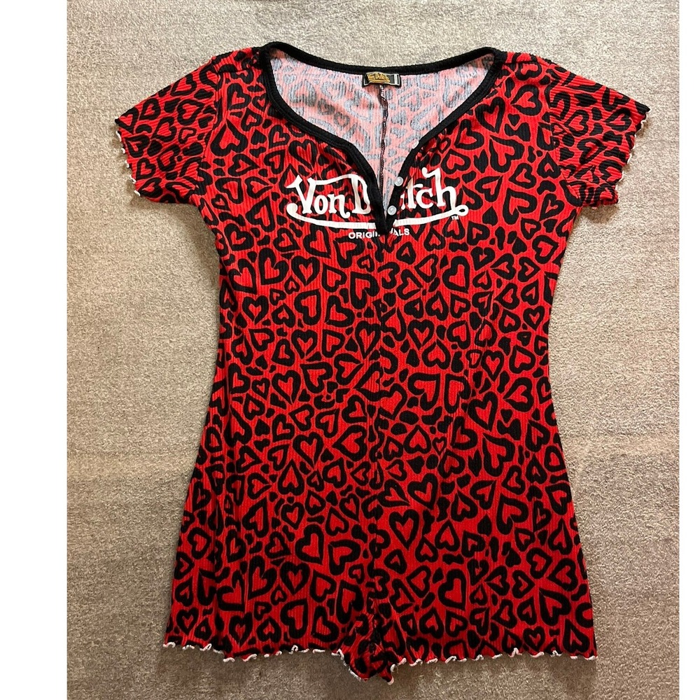 Von Dutch Originals Red Black Heart Print Ribbed Knit Romper V-Neck L McBling